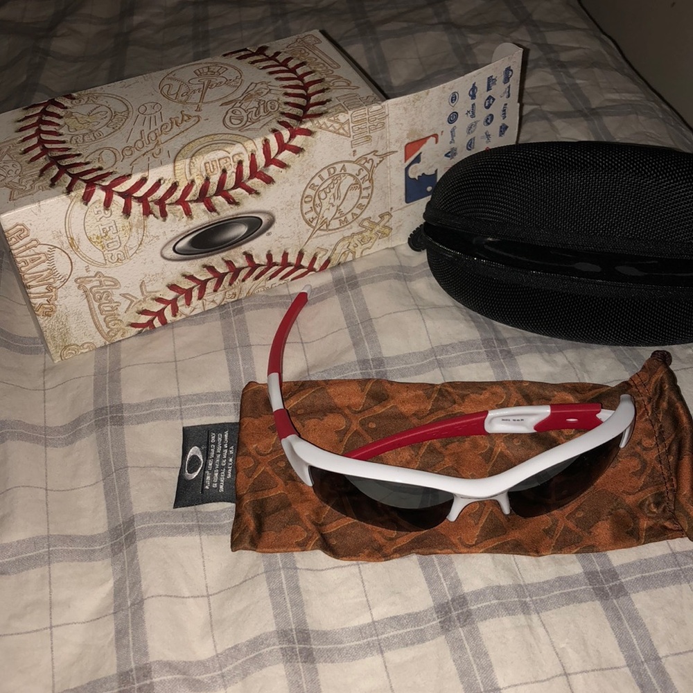 OAKLEY FLAK JACKET MLB PHILLIES 24-012